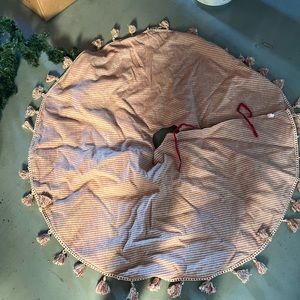 Christmas tree skirt.